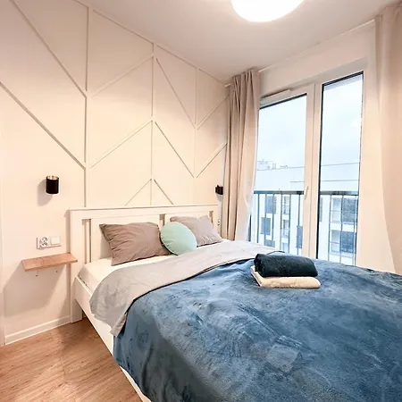 Apartamento Wygodne Mieszkania Nova Mikolowska 153 *